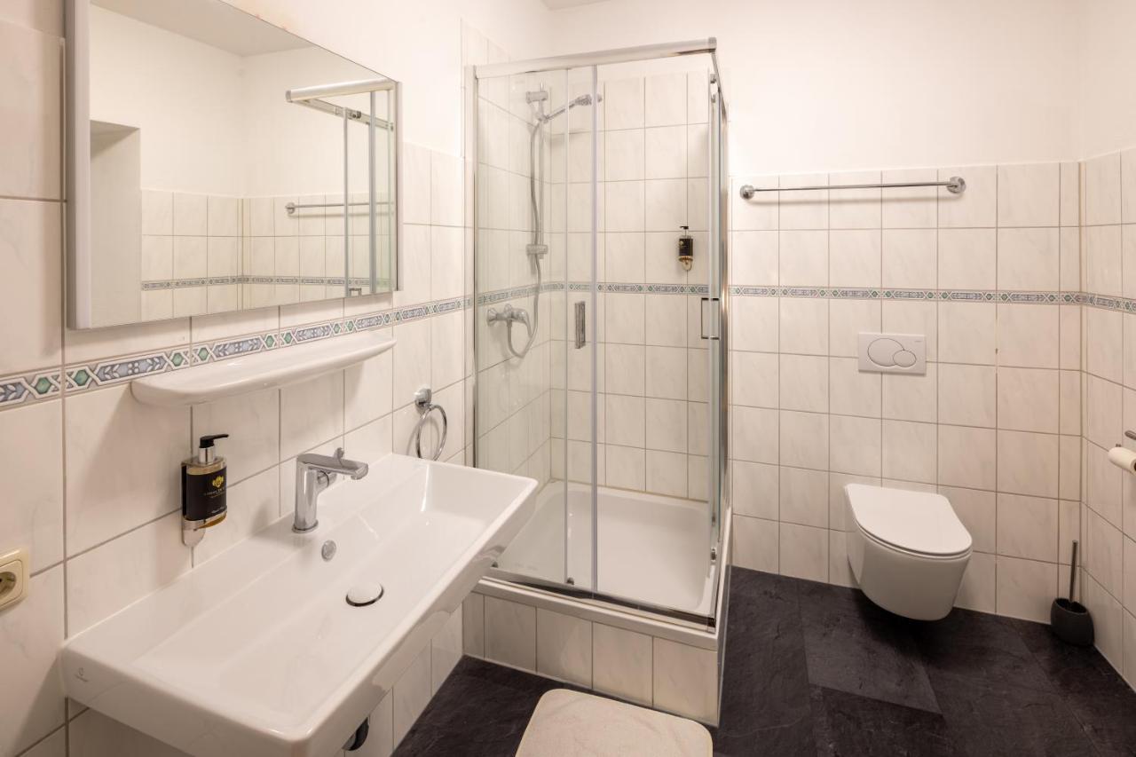Hotel Schwanen Меммінген Екстер'єр фото